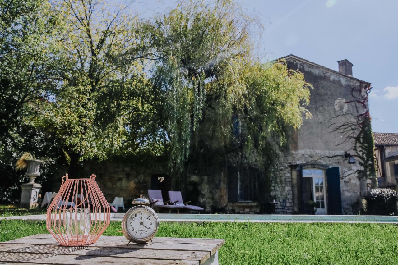 La Maison Bleue Acomodação com café da manhã Villeréal Exterior foto